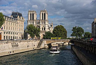 万代新作《七龙珠：破界斗士》新截图 画面平淡无奇